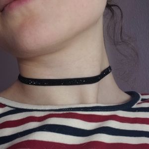 AEO black sparkly choker